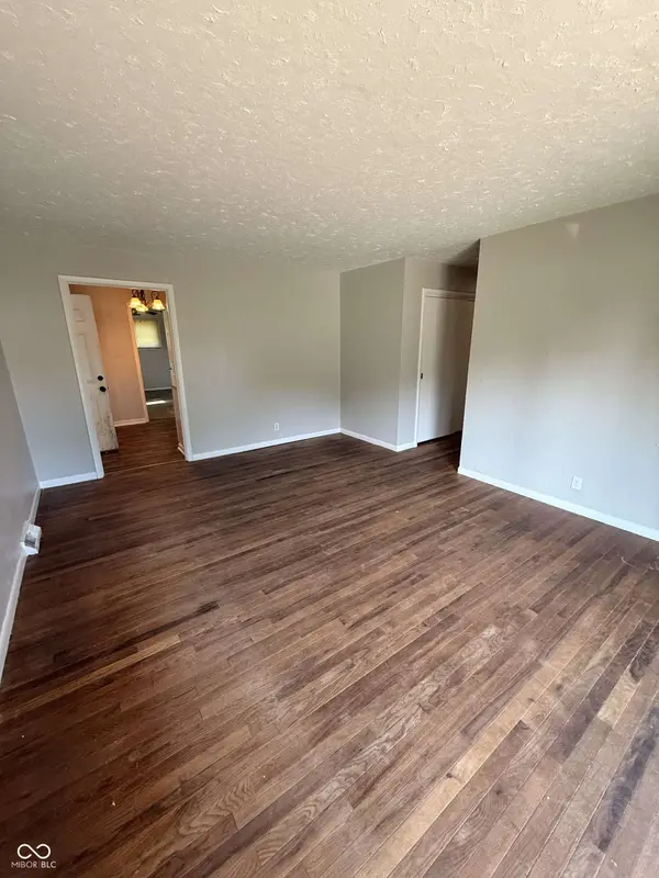 2173 Newcomer LN, Beech Grove, IN 46107