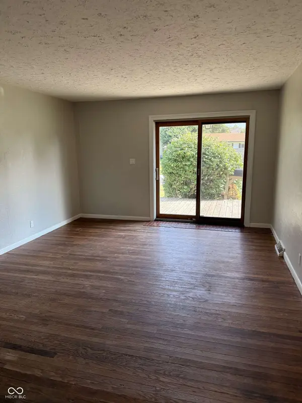 2173 Newcomer LN, Beech Grove, IN 46107