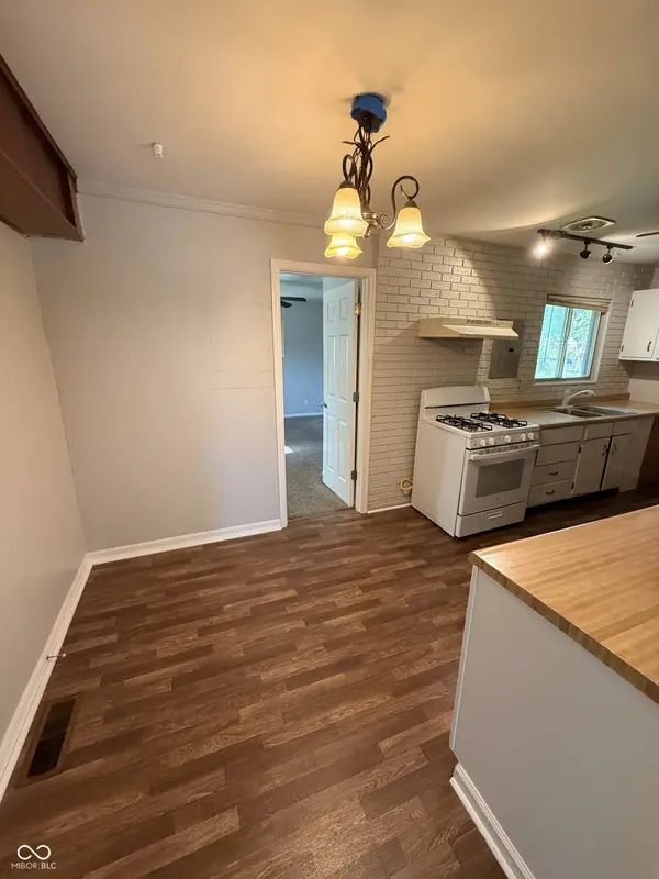 2173 Newcomer LN, Beech Grove, IN 46107