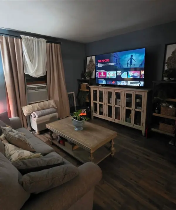 1661 Pasadena Ave, Indianapolis, IN 46219-2625