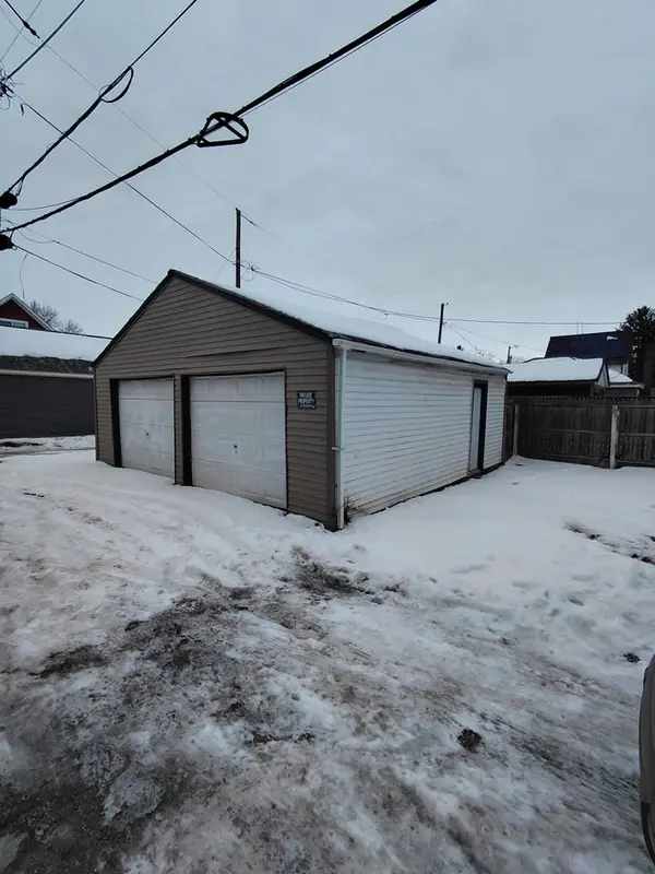 520 E Minnesota St, Indianapolis, IN 46203-3947