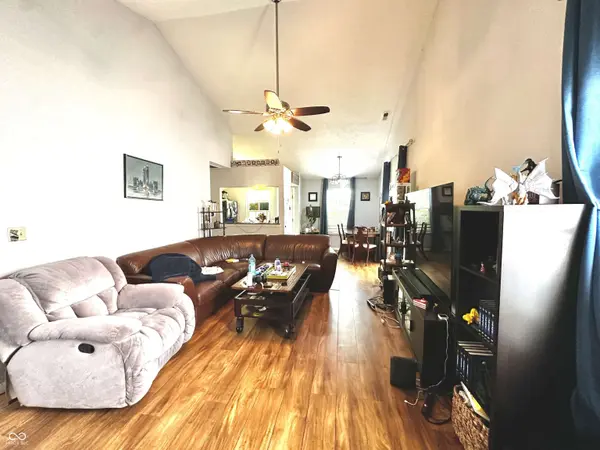 6640 Sundown DR S, Indianapolis, IN 46254