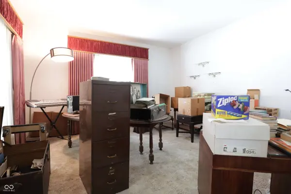 633 N East ST, Greenfield, IN 46140