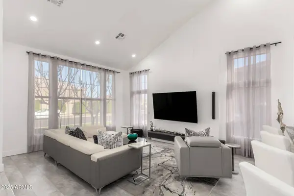 4812 S WINDSTREAM Place, Chandler, AZ 85249