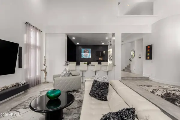 4812 S WINDSTREAM Place, Chandler, AZ 85249