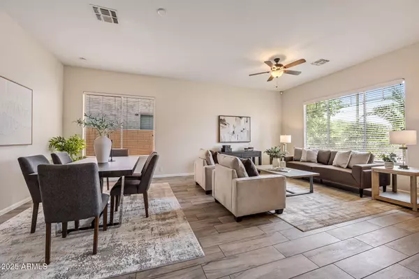 1699 E HEARNE Way, Gilbert, AZ 85234