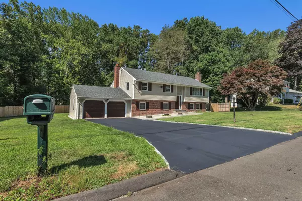 77 Rangely Drive, Trumbull, CT 06611