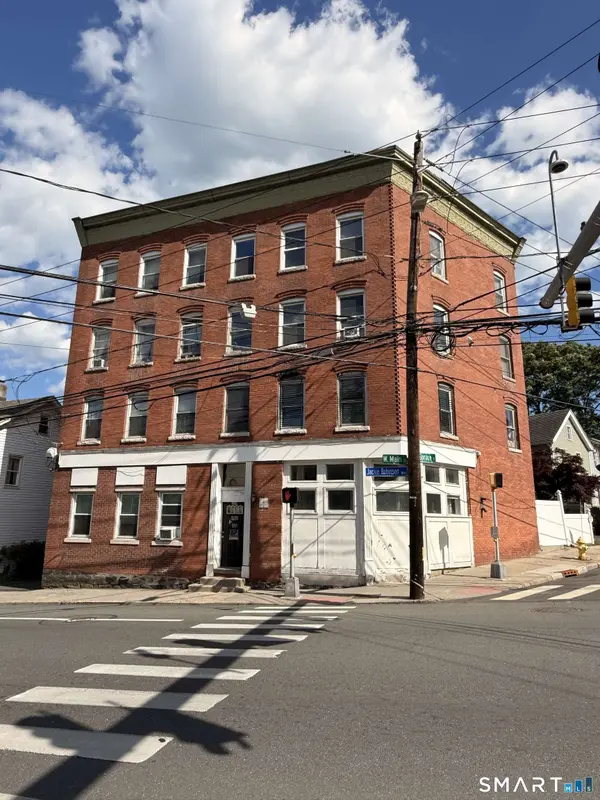 290 West Main Street #4