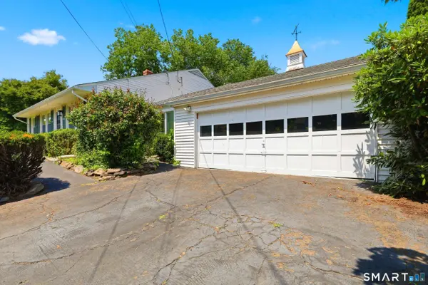 110 Ruby Lane, Stratford, CT 06614