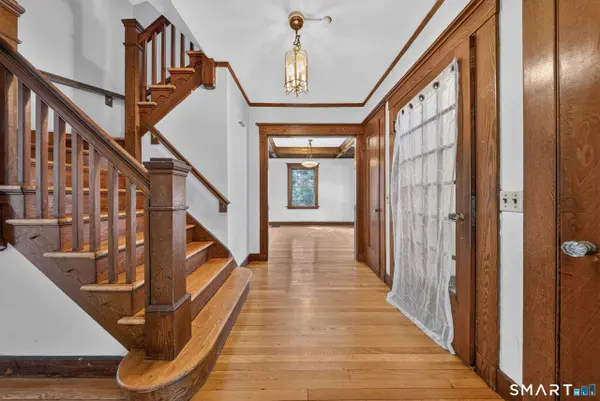 49 Hubinger Street, New Haven, CT 06511