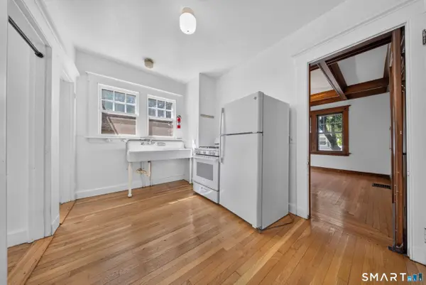 49 Hubinger Street, New Haven, CT 06511