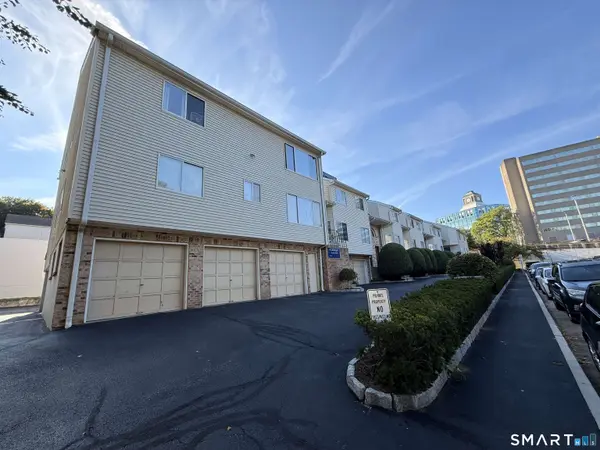 33 Pleasant Street #2