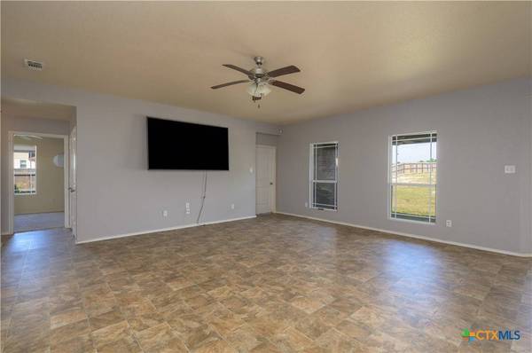 5411 Eagles Nest DR, Killeen, TX 76549