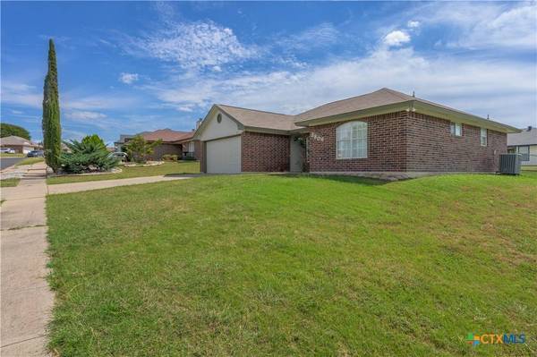 2806 Woodlands DR, Killeen, TX 76549