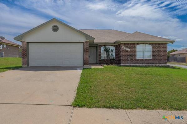 2806 Woodlands DR, Killeen, TX 76549