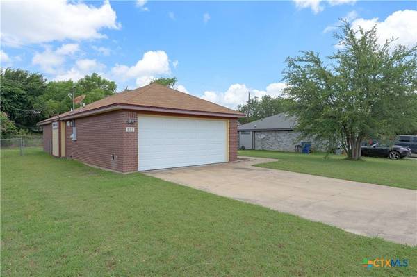 303 Rodeo CIR, Copperas Cove, TX 76522