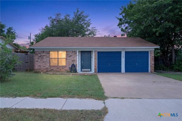 115 W Hogan DR, Copperas Cove, TX 76522