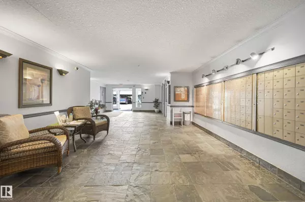 #131 592 HOOKE RD NW, Edmonton, AB T5A 5H2