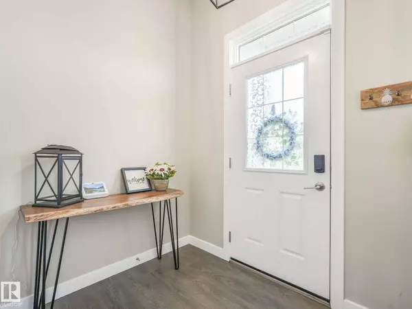 225 SOUTHFORK DR, Leduc, AB T9E 1G3