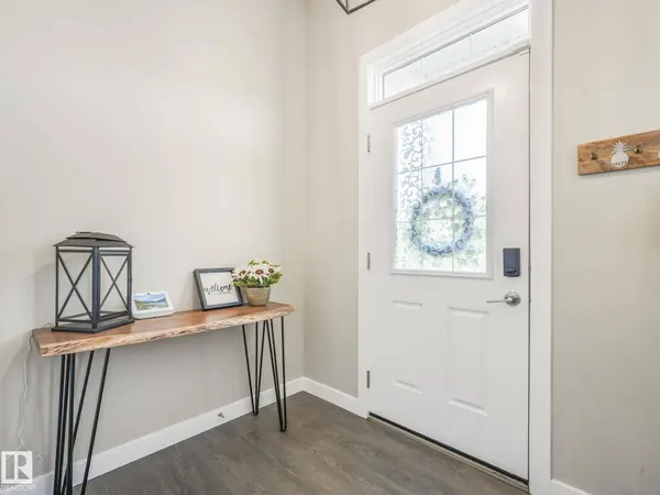 225 SOUTHFORK DR, Leduc, AB T9E 1G3