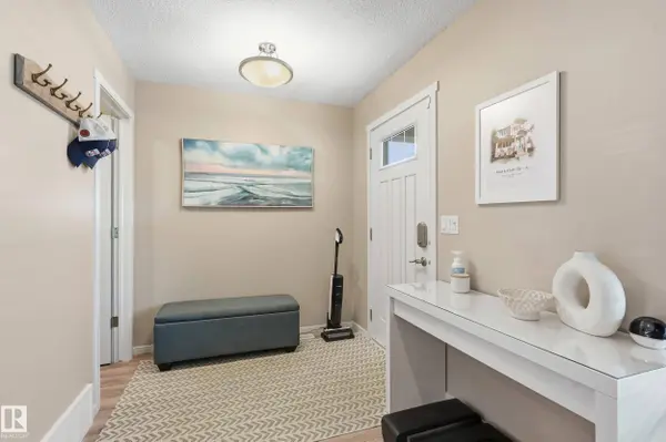 3457 CUTLER CR SW, Edmonton, AB T6W 2B3