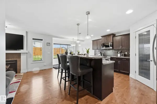 49 Navajo Ln, Fort Saskatchewan, AB T8L 0K6