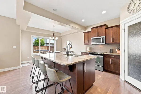 14 ELLISON CO, Fort Saskatchewan, AB T8L 0M9