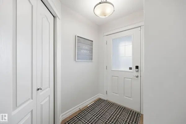 49 NAVAJO LN, Fort Saskatchewan, AB T8L 0K6