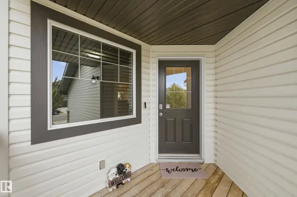 49 NAVAJO LN, Fort Saskatchewan, AB T8L 0K6