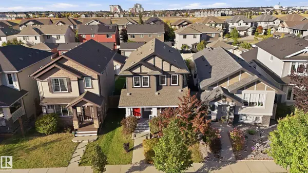 16012 11 AV SW SW, Edmonton, AB T6W 2H6