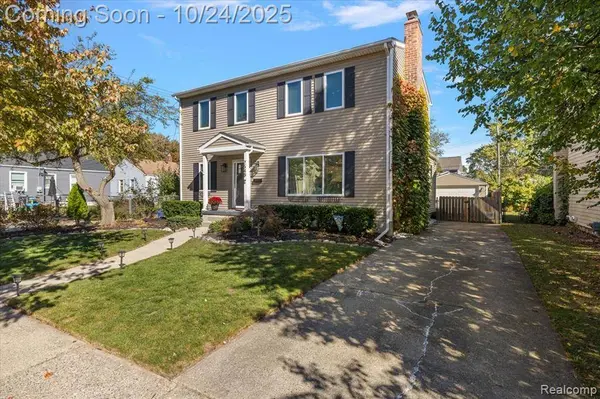 2540 Royal Avenue, Berkley, MI 48072