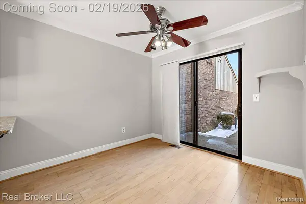 1938 Burning Bush CT, Rochester Hills, MI 48309