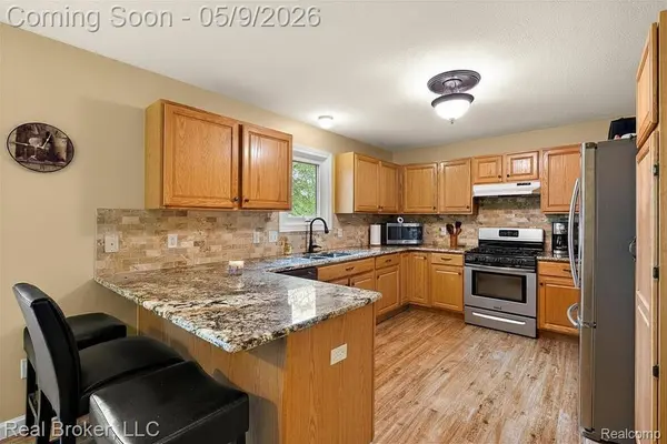 1111 Elk RUN, Marion Township, MI 48843