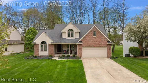 1111 Elk RUN, Marion Township, MI 48843