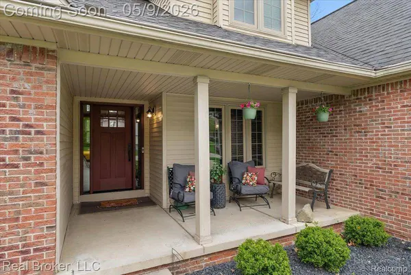 1111 Elk RUN, Marion Township, MI 48843