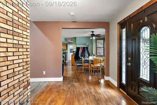 4515 Kidder RD, Originalcity, MI 48003