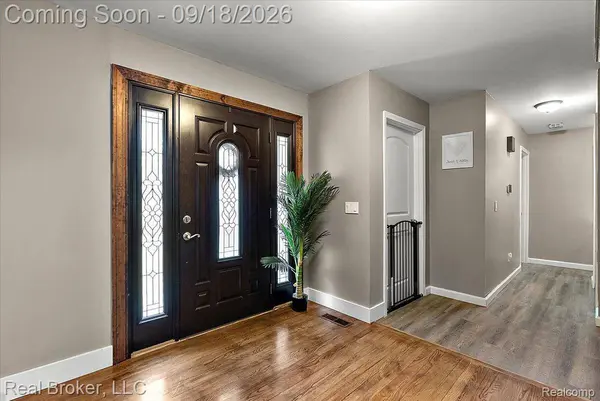 4515 Kidder RD, Originalcity, MI 48003
