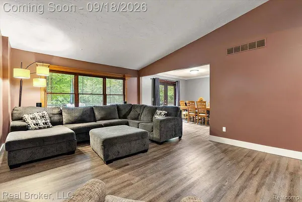 4515 Kidder RD, Originalcity, MI 48003