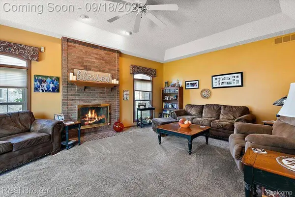 44744 Danbury RD, Originalcity, MI 48188