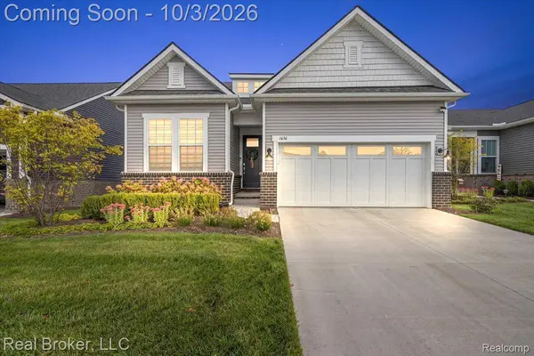 1636 Landings LN