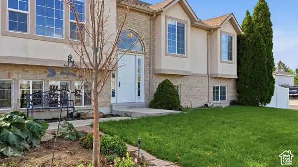3973 W 4950 S, Roy, UT 84067