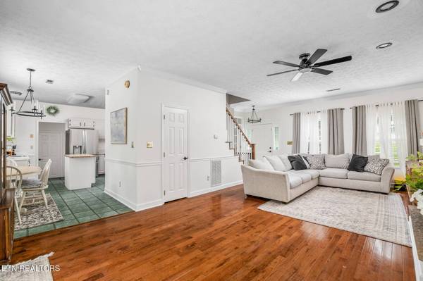 9145 Fairhaven PL, Knoxville, TN 37931