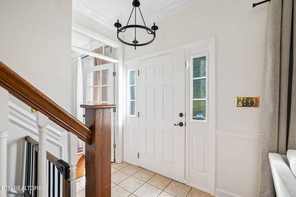 9145 Fairhaven PL, Knoxville, TN 37931