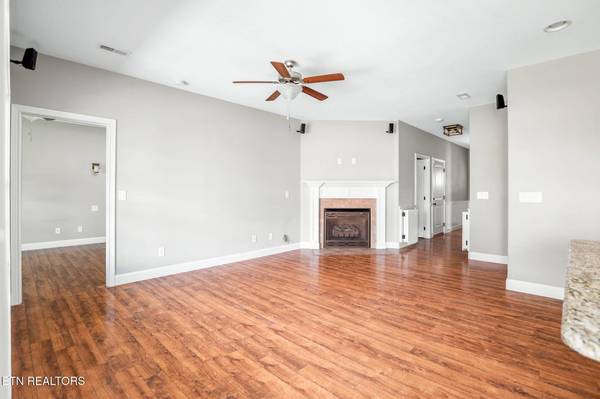 6111 Park Shadow WAY, Knoxville, TN 37924