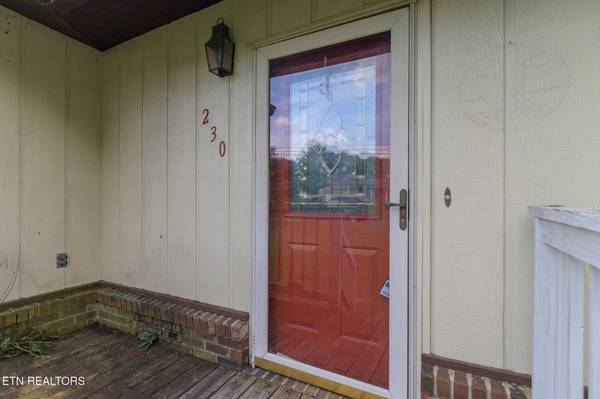 230 Grandview DR, Kodak, TN 37764