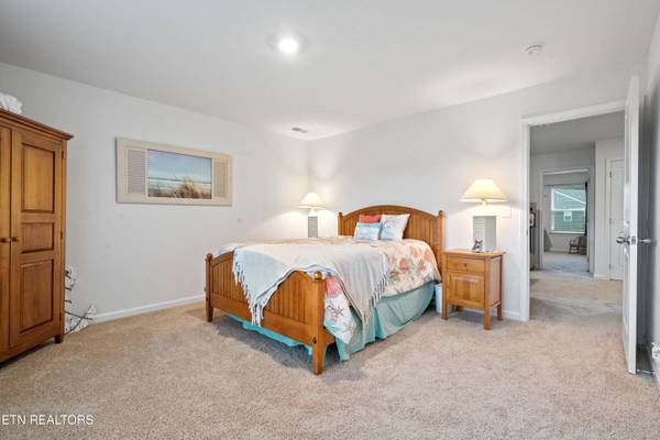 4643 Hay Wagon LN, Knoxville, TN 37938