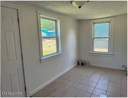 2437 Selma Ave, Knoxville, TN 37915