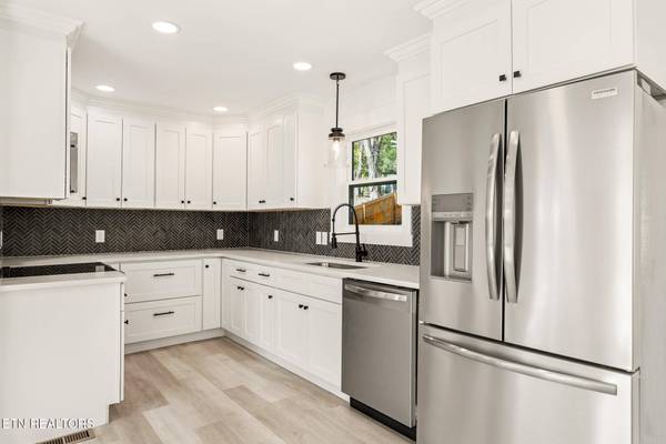 12312 Kings Gate Rd, Knoxville, TN 37934