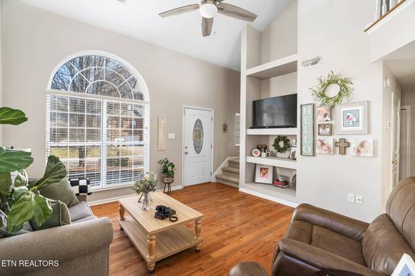 929 Station View Rd, Knoxville, TN 37919