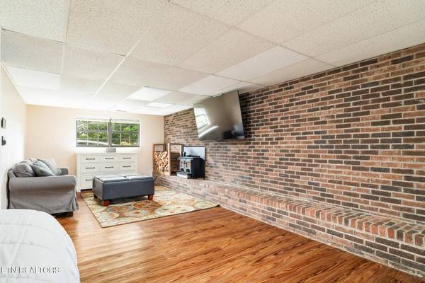 3102 Fairoaks DR, Maryville, TN 37803